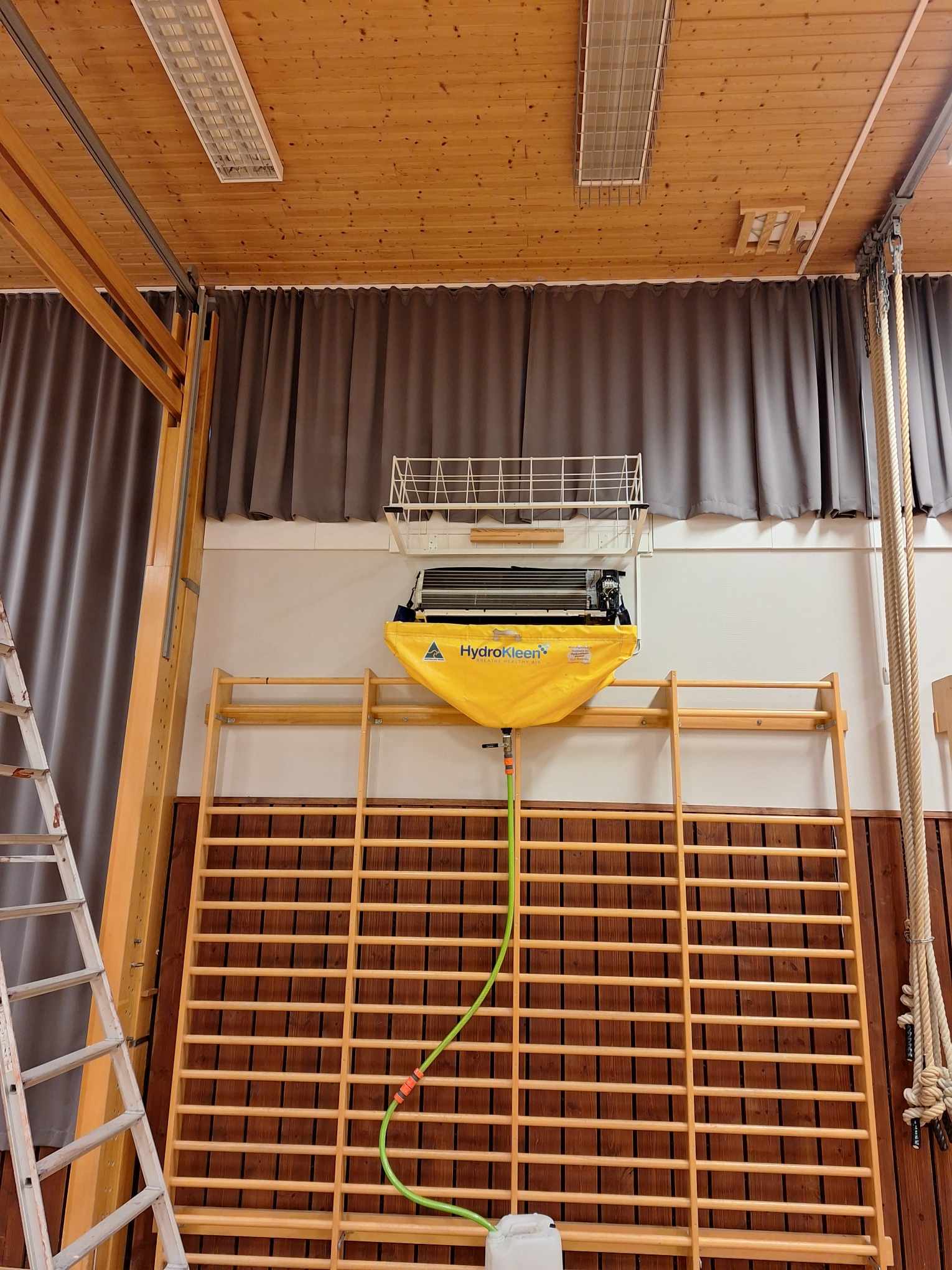 Ikon for Rensing av varmeveksleren i stor ventilasjonsanlegg