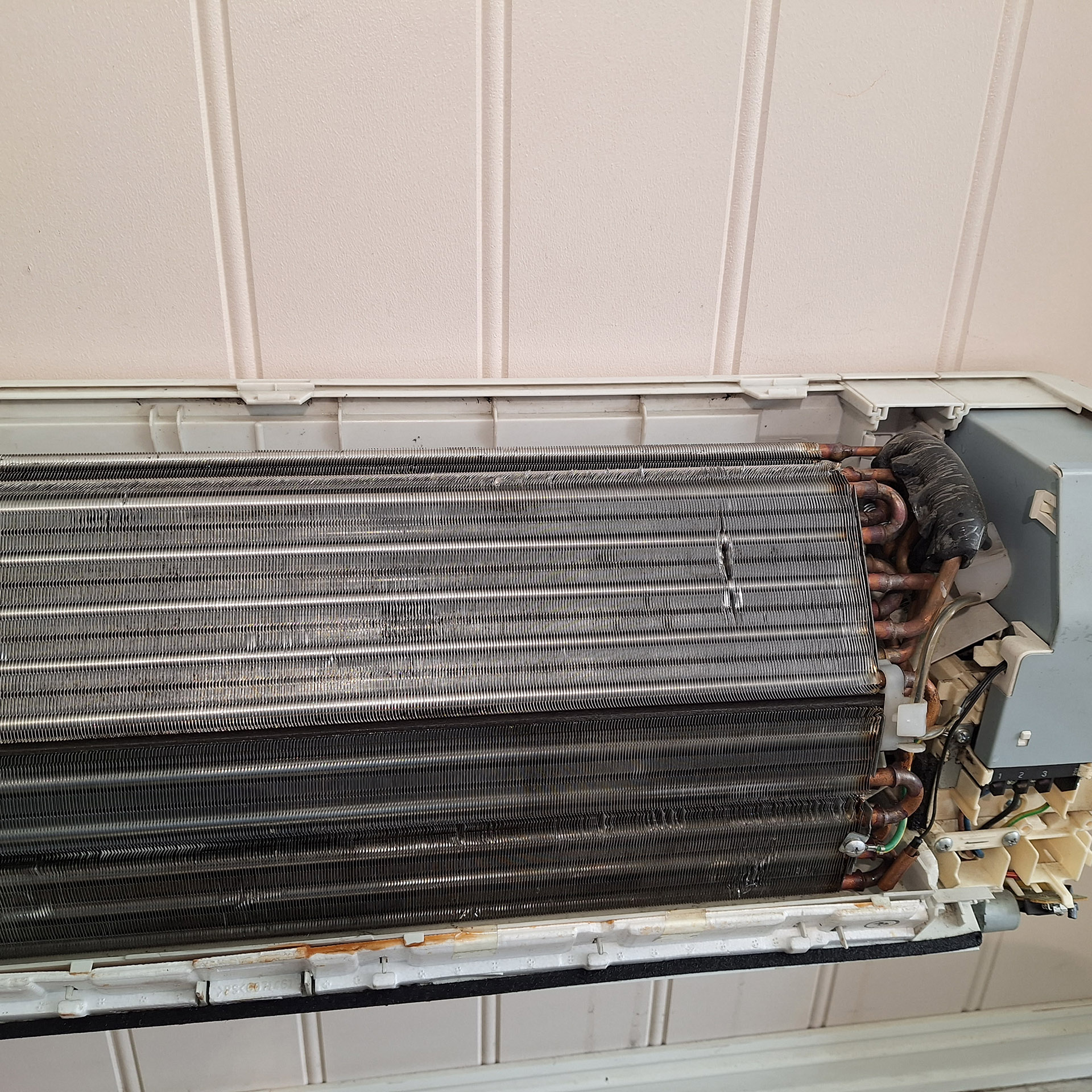 Ikon for Rensing av varmepumpe, innedel